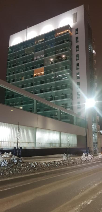 オウルKeskustan Kaksio 45 M2 Autopaikalla, Rautatienkatu 19, 9 Krsアパートメント エクステリア 写真